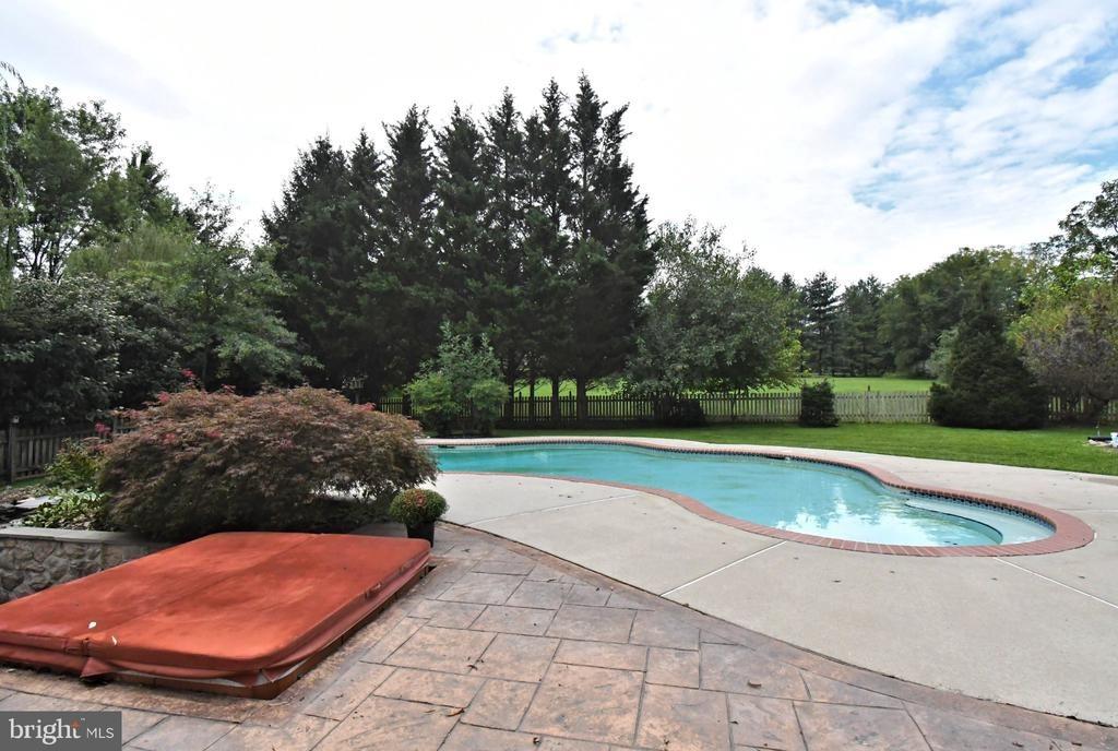 Traber Ln, Spring City, PA 19475