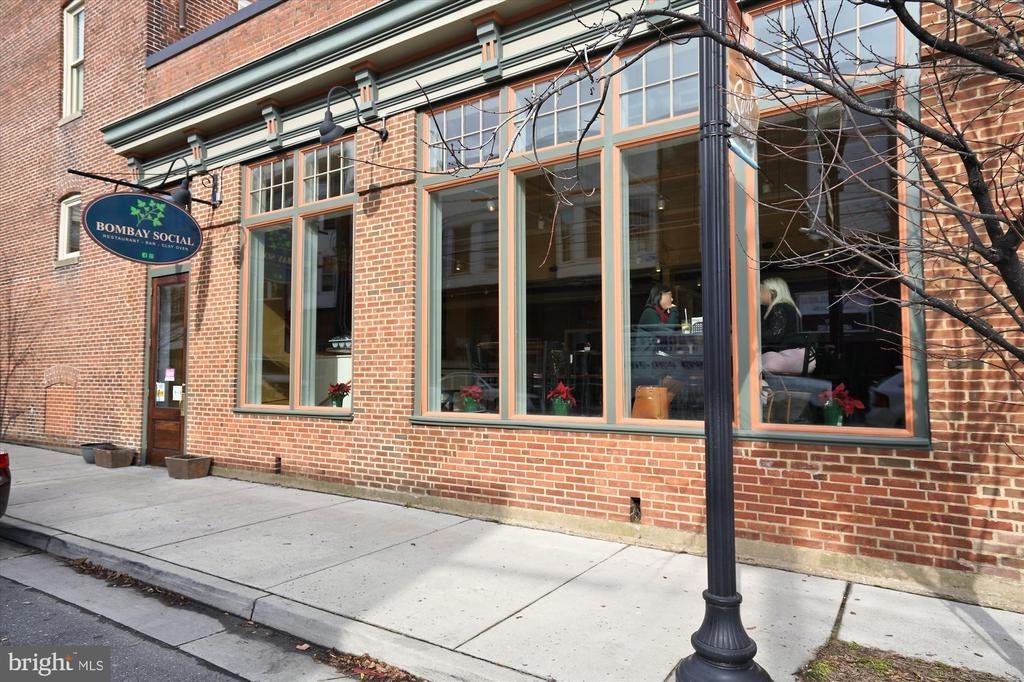 Hubert St, Cambridge, MD 21613