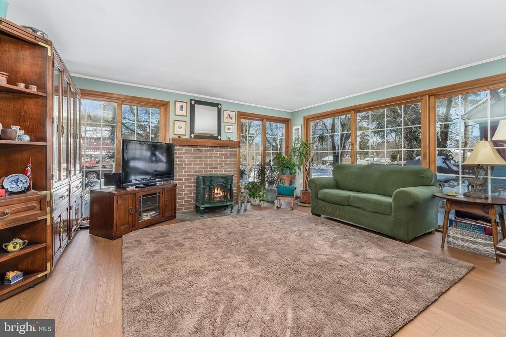 Sergeantsville Rd, Flemington, NJ 08822