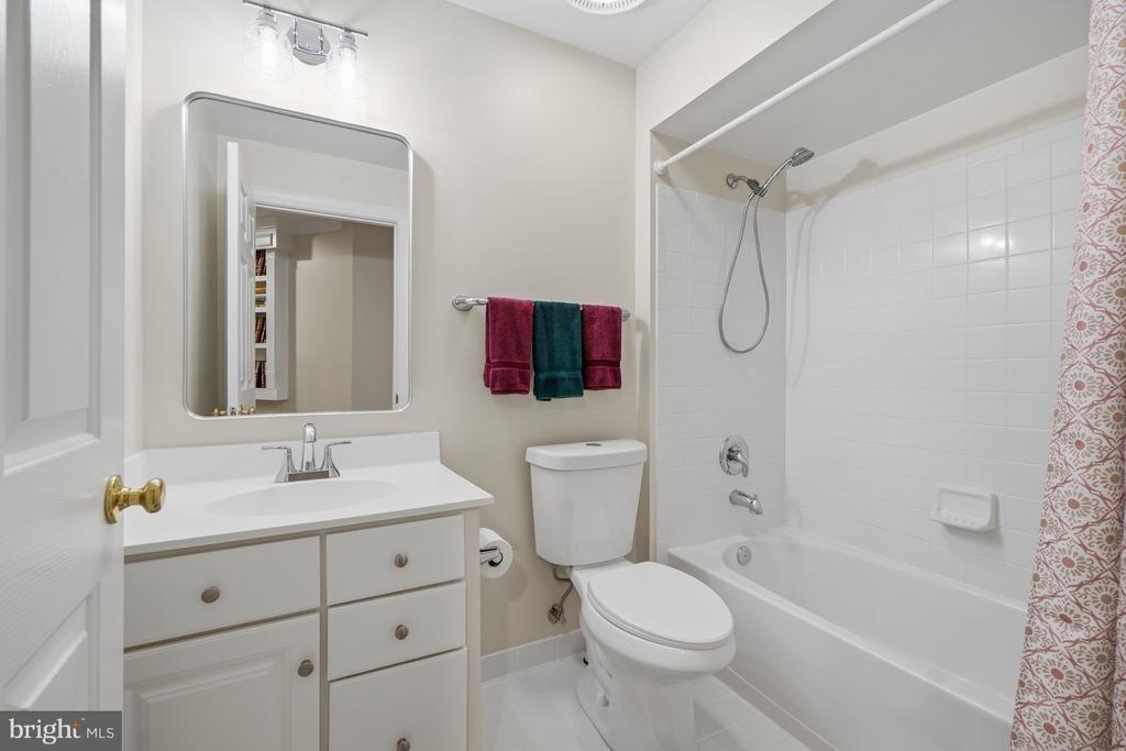 Still Creek Ln, Gaithersburg, MD 20878