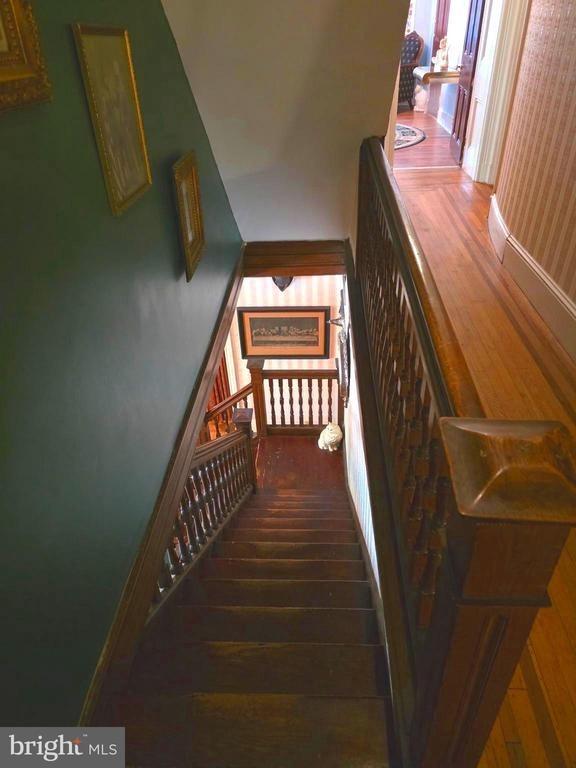 Woodlane Rd, Beverly, NJ 08010