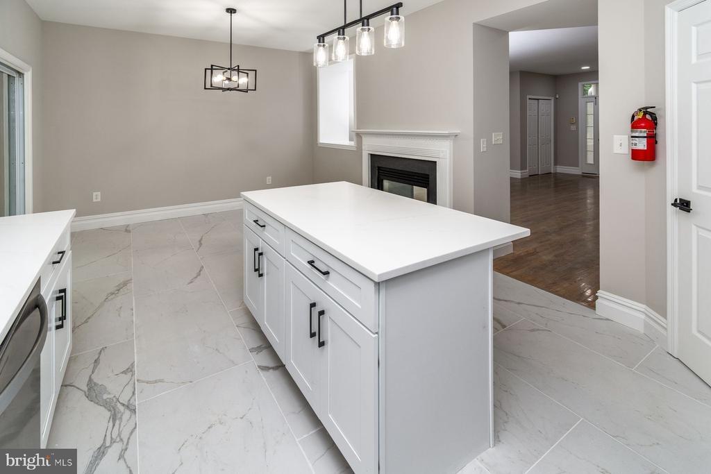 Hoover Ave, Princeton, NJ 08540