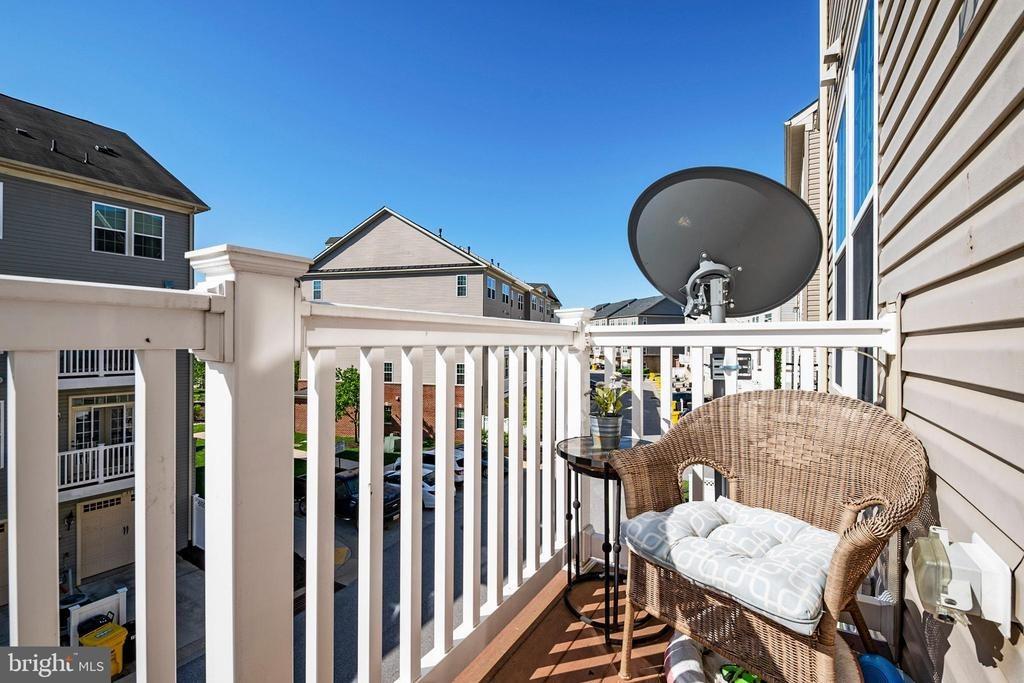 Chessington Dr, Odenton, MD 21113