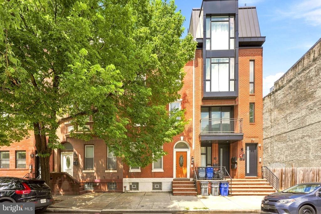Christian St, Philadelphia, PA 19146