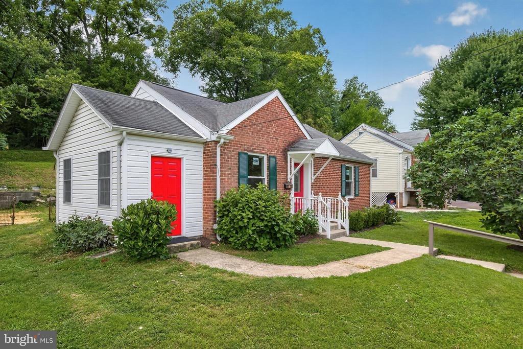 Fenimore Rd, Silver Spring, MD 20902