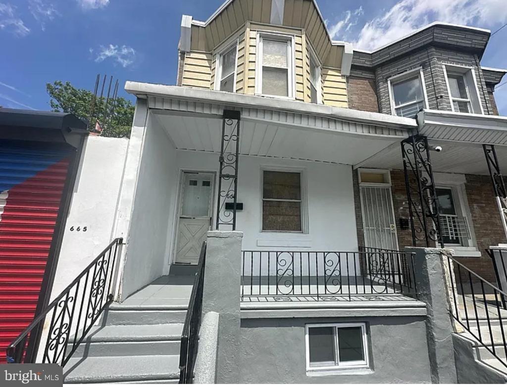 E Thayer St, Philadelphia, PA 19134