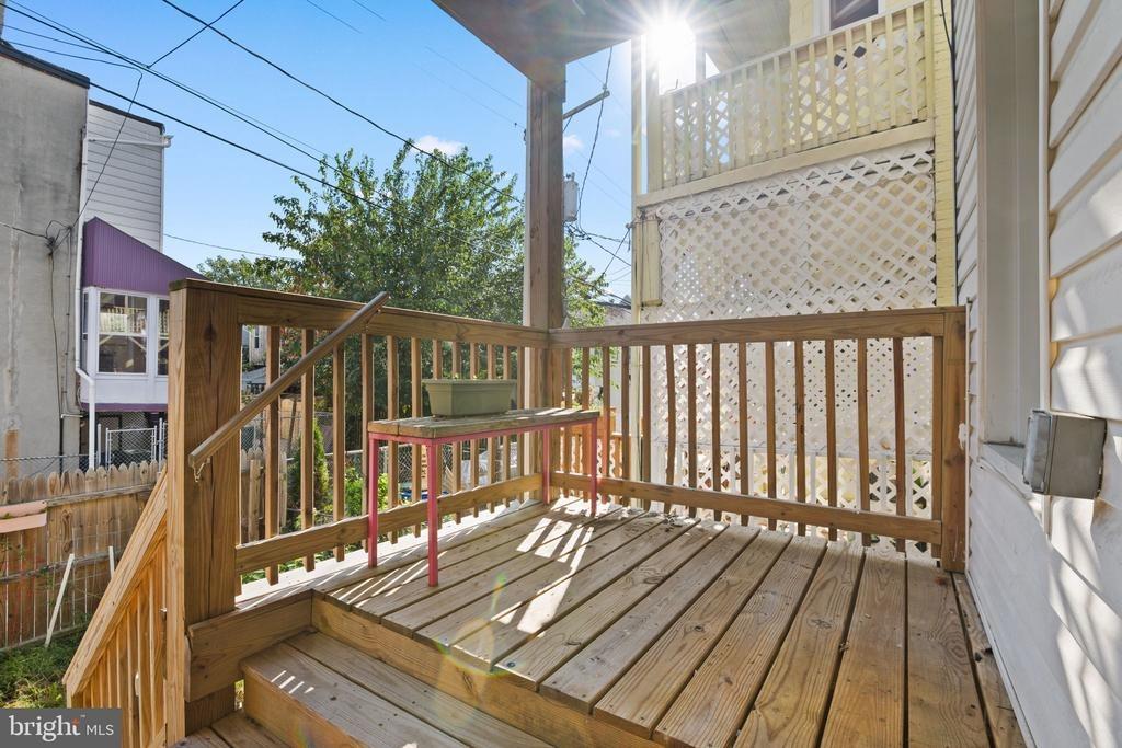 Parkwood Ave, Baltimore, MD 21217