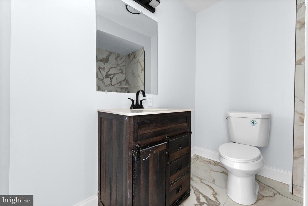 Buffalo Ave, Egg Harbor City, NJ 08215