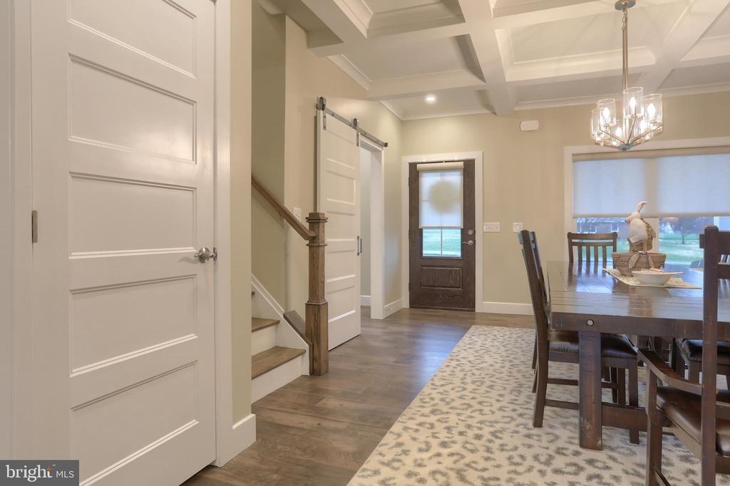 Harrisburg Ave, Mount Joy, PA 17552