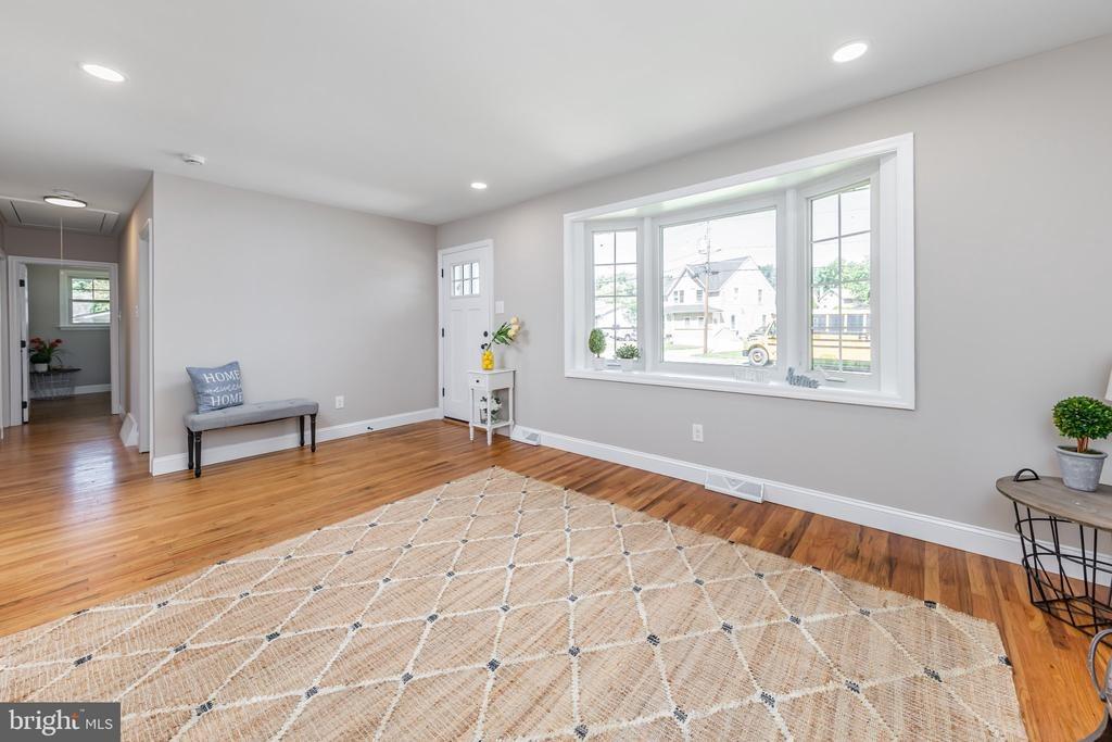 New Jersey Ave, West Deptford, NJ 08063