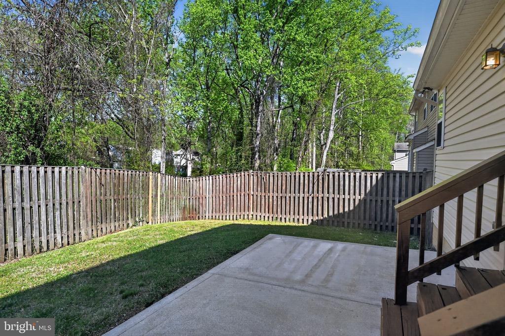 Cassidy Ct, Waldorf, MD 20601