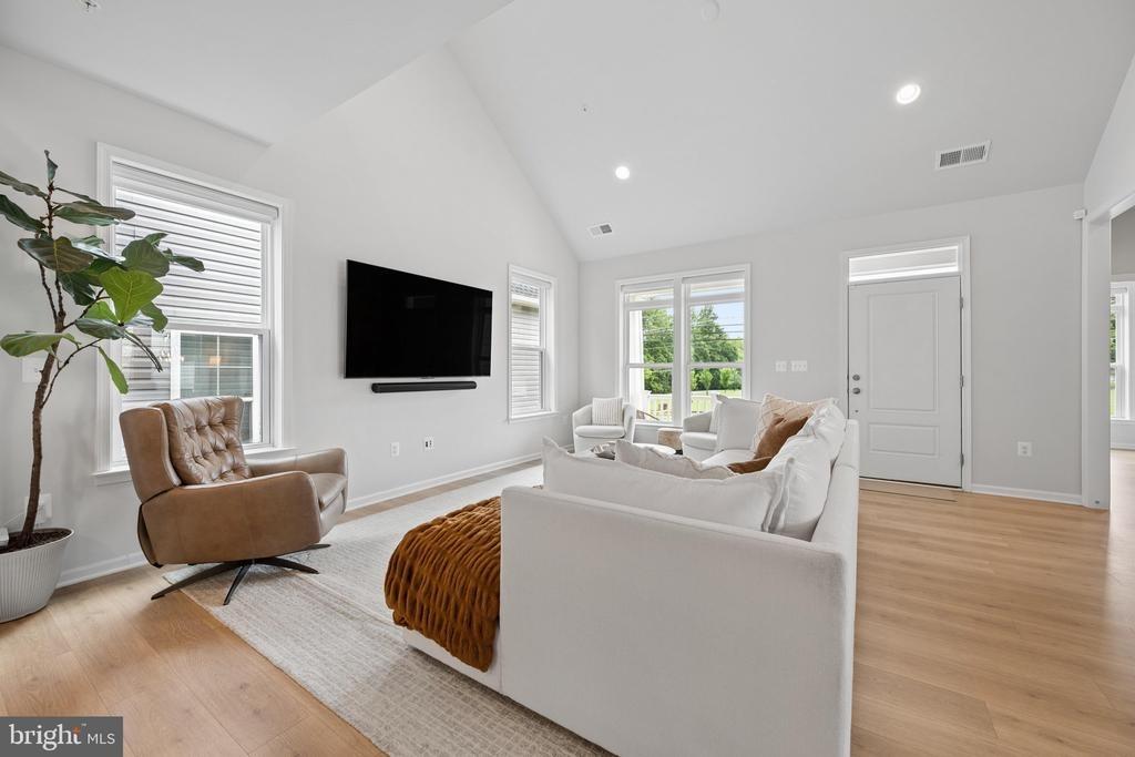 Frederick Rd, Clarksburg, MD 20871