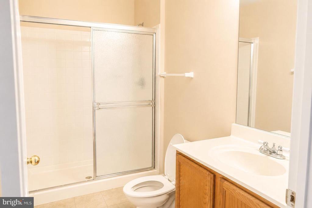 Piney Woods Pl, Laurel, MD 20724