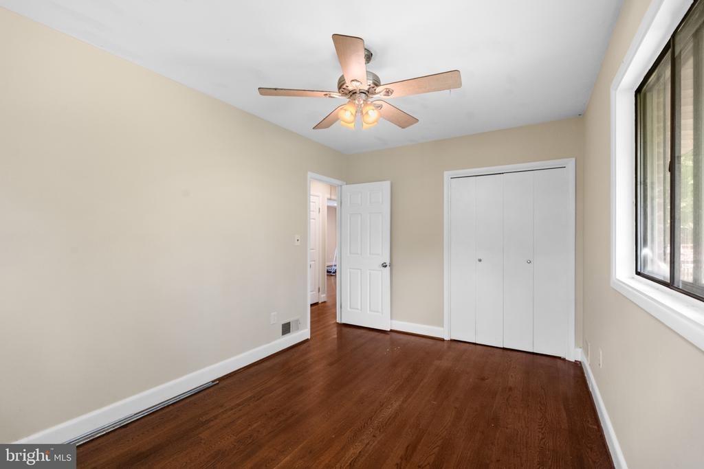 Harrison Ave, Fort Washington, MD 20744