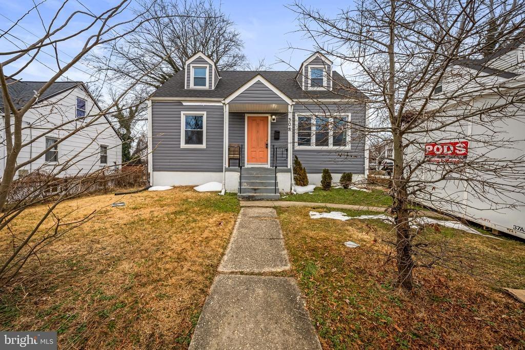 Zelma Ave, Capitol Heights, MD 20743