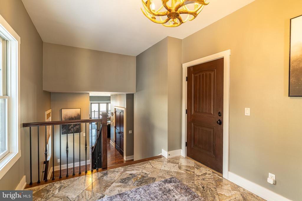 S Lake Dr, Lake Harmony, PA 18624