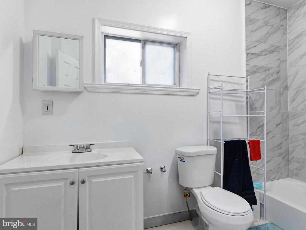 N Darien St, Philadelphia, PA 19133