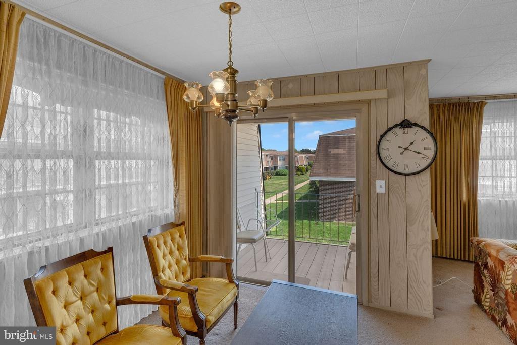 Florence Tollgate Pl, Florence, NJ 08518