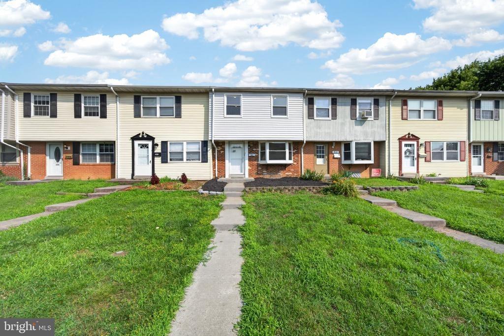 Ritter Pl, Berryville, VA 22611