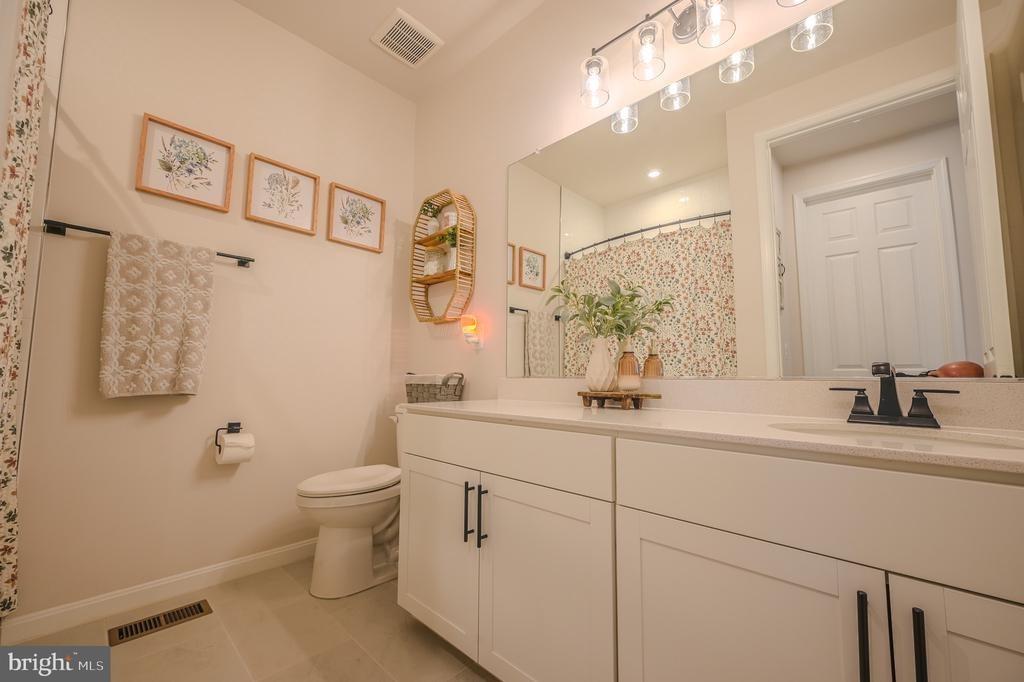 Arctic Fox Way, Bealeton, VA 22712