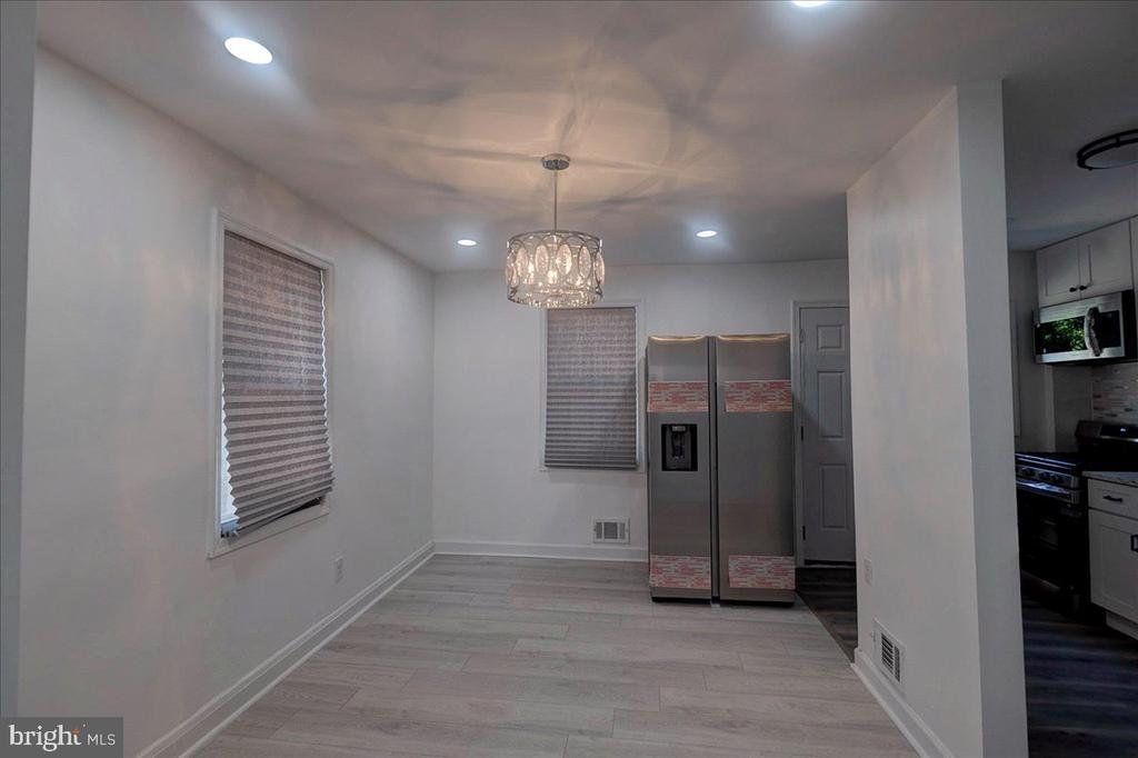 Charter Oak Ave, Baltimore, MD 21212