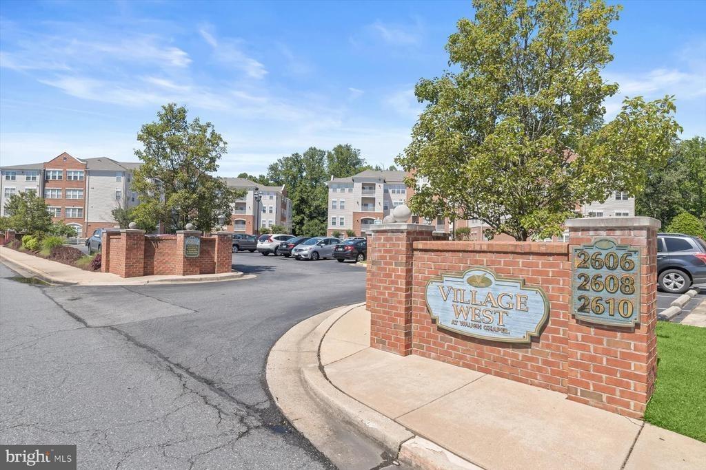 Chapel Lake Dr, Gambrills, MD 21054