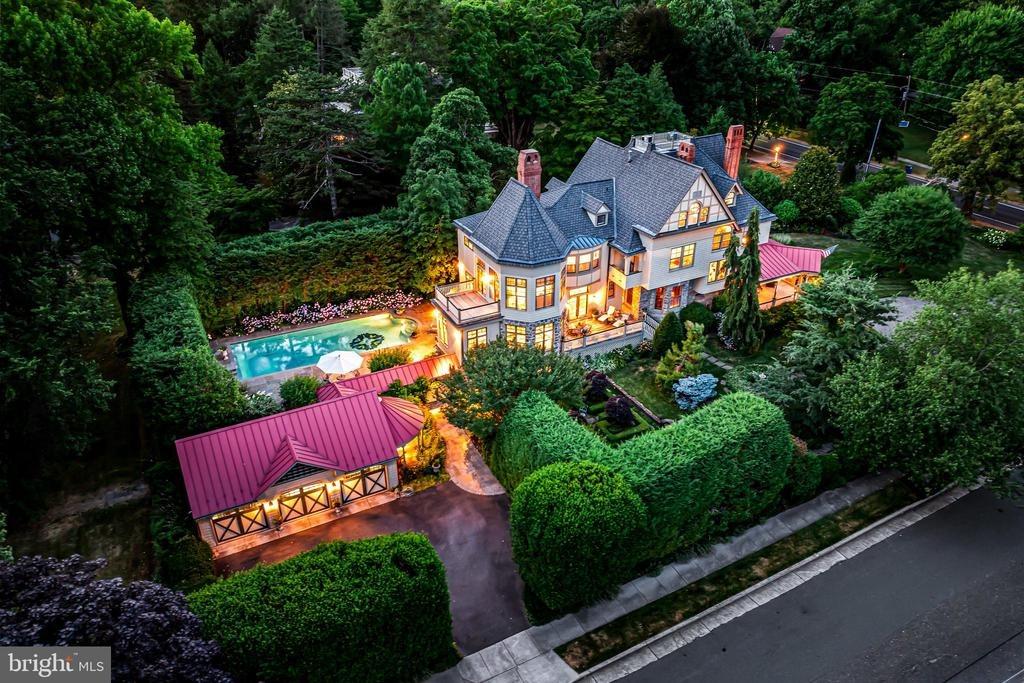Chester Ave, Moorestown, NJ 08057