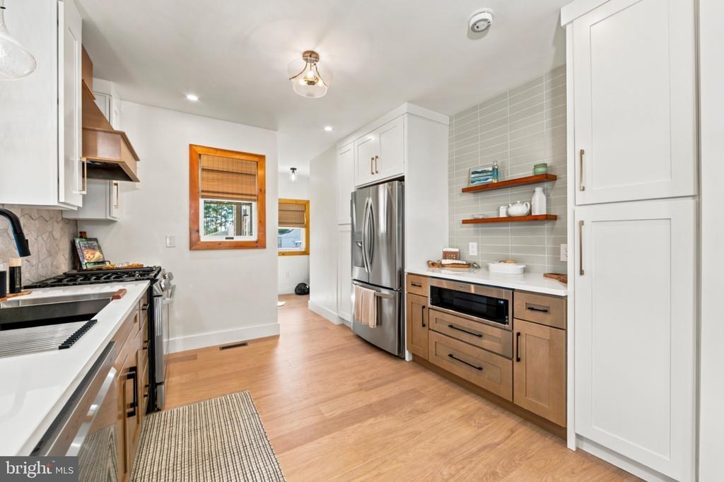 Woodland Ave, Cherry Hill, NJ 08002