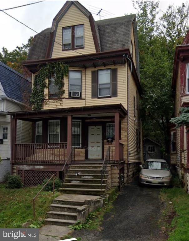 Maple Ave, Irvington, NJ 07111