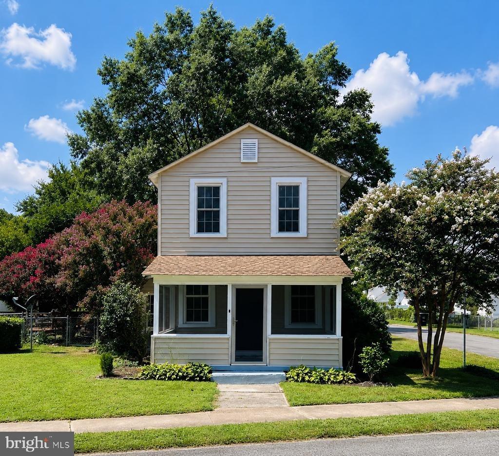 Bancroft Ave, Colonial Beach, VA 22443