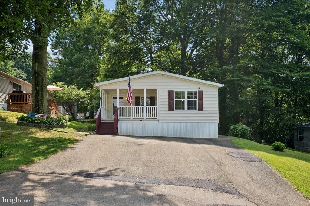 Glen Roy Rd, Nottingham, PA 19362