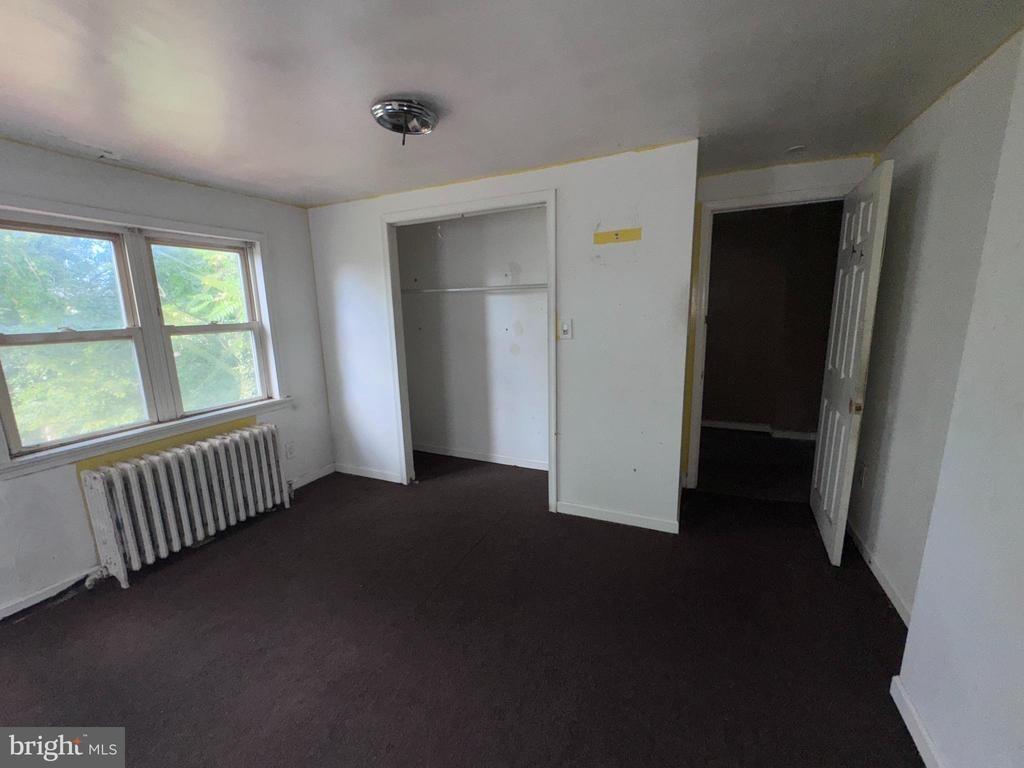 N 9th St, Darby, PA 19023