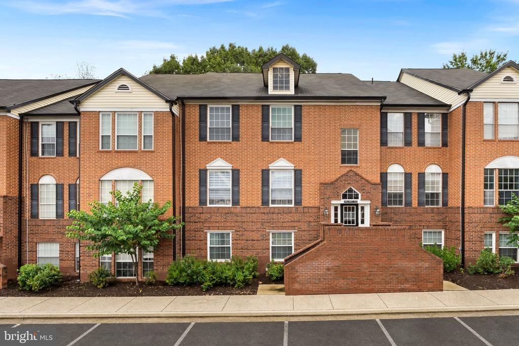 Gateway Dr Se, Leesburg, VA 20175