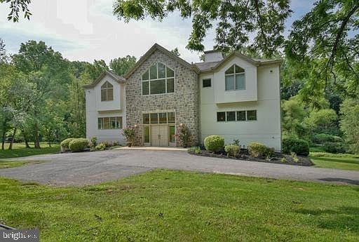 Bullock Rd, Chadds Ford, PA 19317