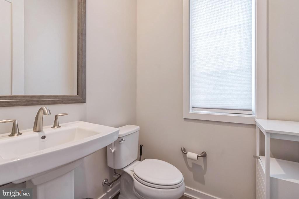 Paysons Way, Reston, VA 20191
