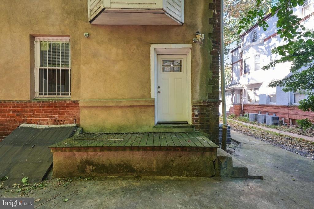W Upsal St, Philadelphia, PA 19119
