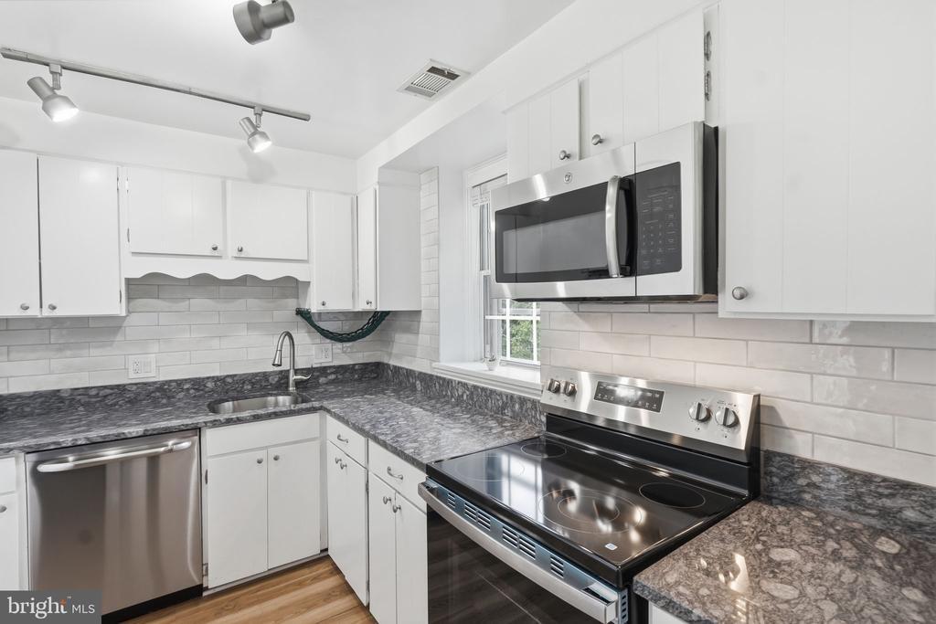 28th St S, Arlington, VA 22206