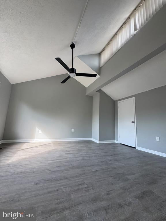 Pine Ridge Ct, Germantown, MD 20874
