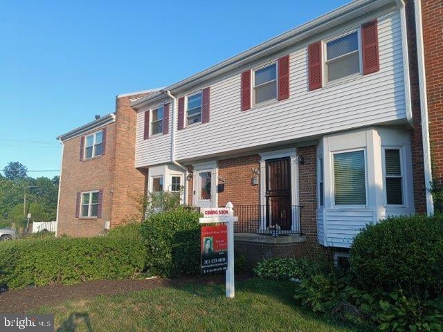 Sunset Ln, Suitland, MD 20746