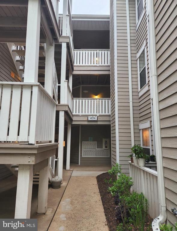 Climbing Rose Way, Centreville, VA 20121