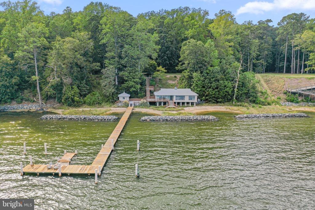 Wilton Creek Rd, Hartfield, VA 23071
