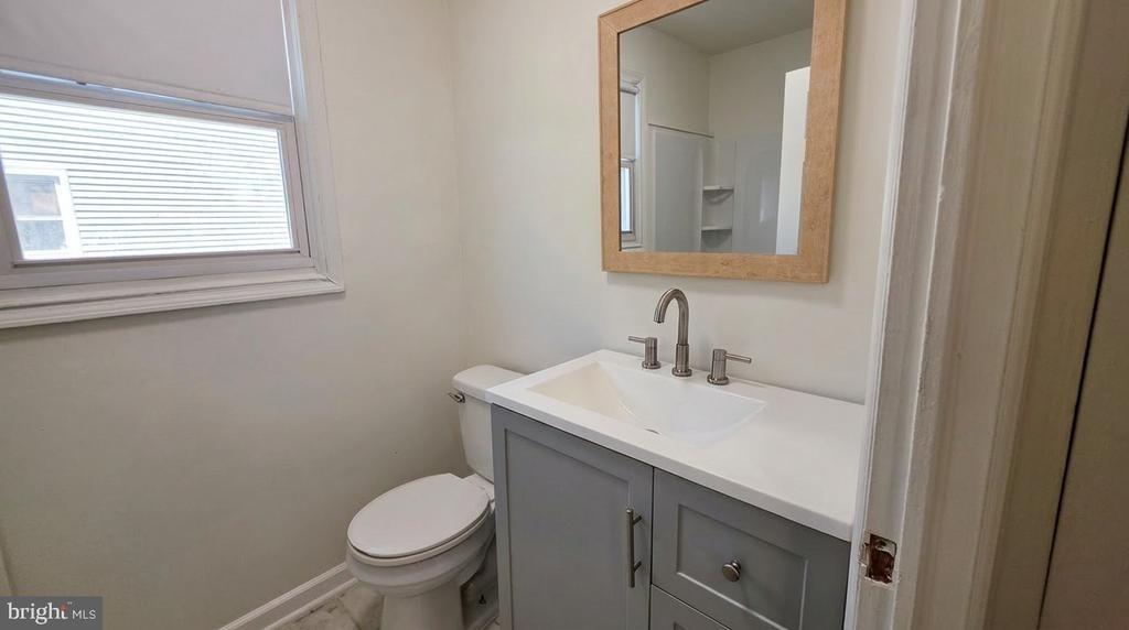 Boston Pl, New Castle, DE 19720