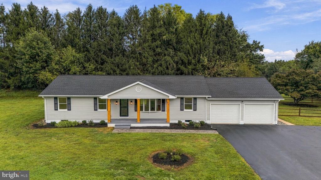Cherry Grove Rd, Earleville, MD 21919