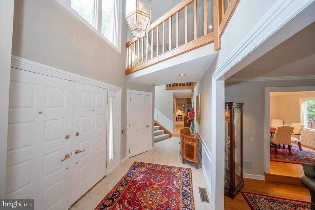 S Warren Ave, Malvern, PA 19355