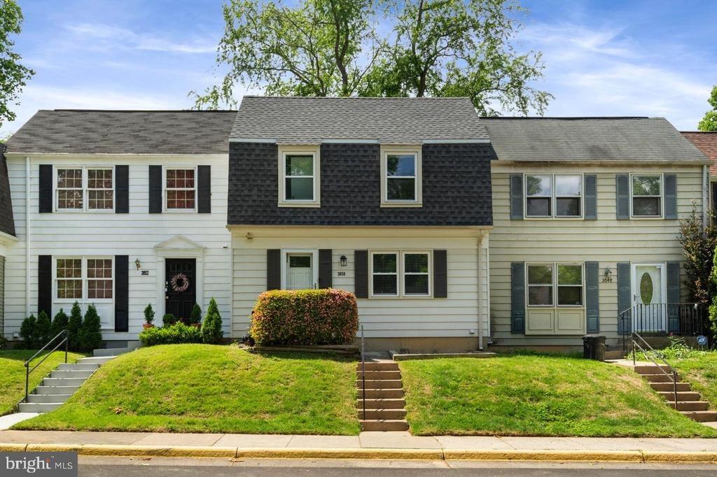 Silent Valley Dr, Fairfax, VA 22031