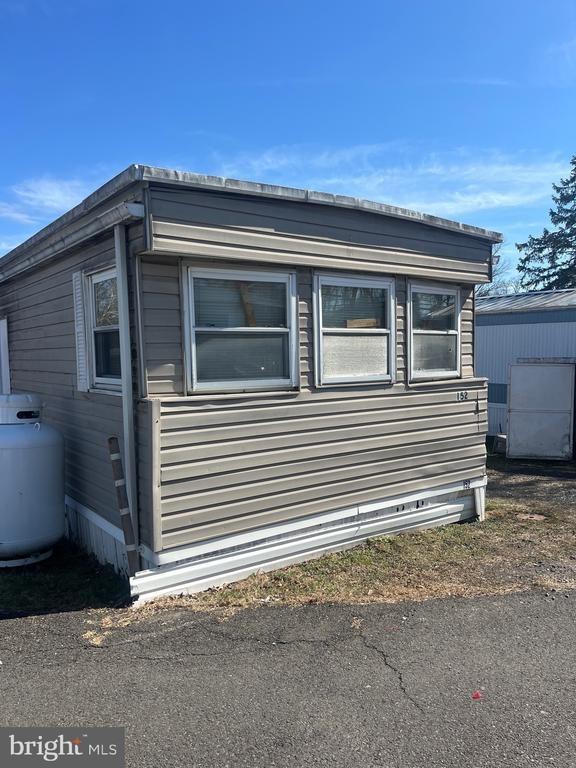 Gibson Rd, Bensalem, PA 19020