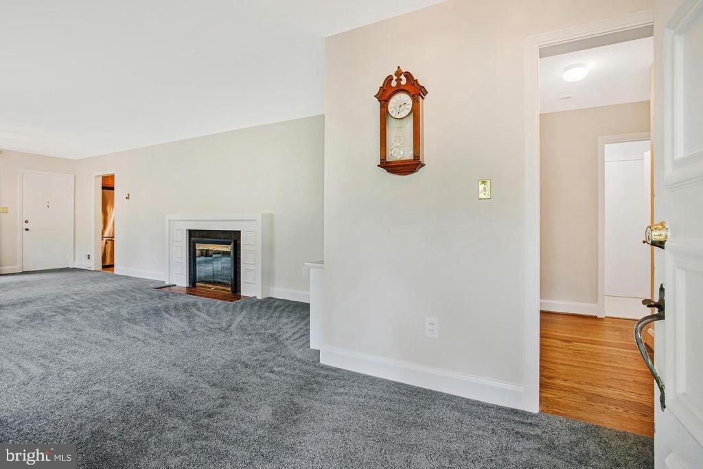 Sherwood Rd, Cockeysville, MD 21030