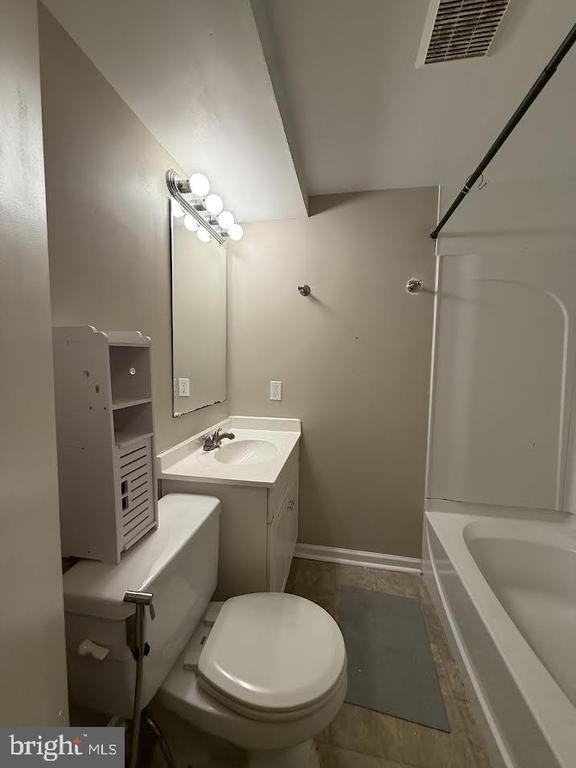 34th Ave, College Park, MD 20740