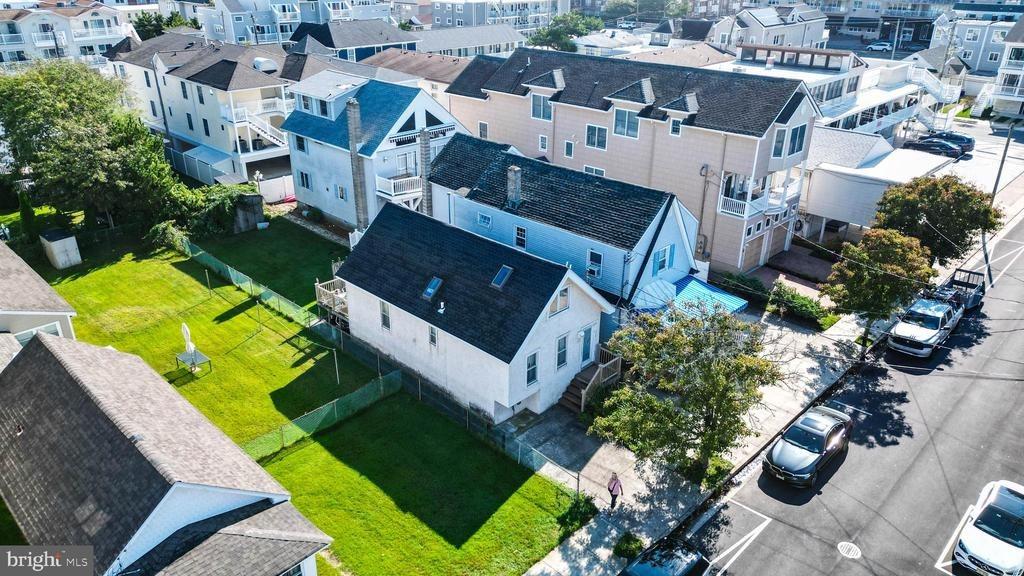 S Jefferson Ave, Margate City, NJ 08402