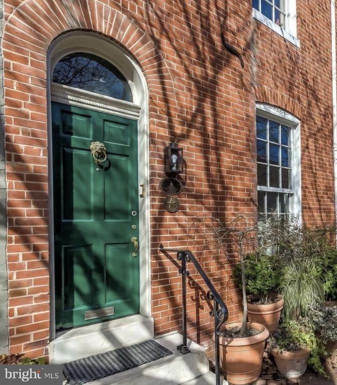 William St, Baltimore, MD 21230